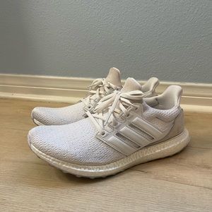 Adidas Ultra Boost!!